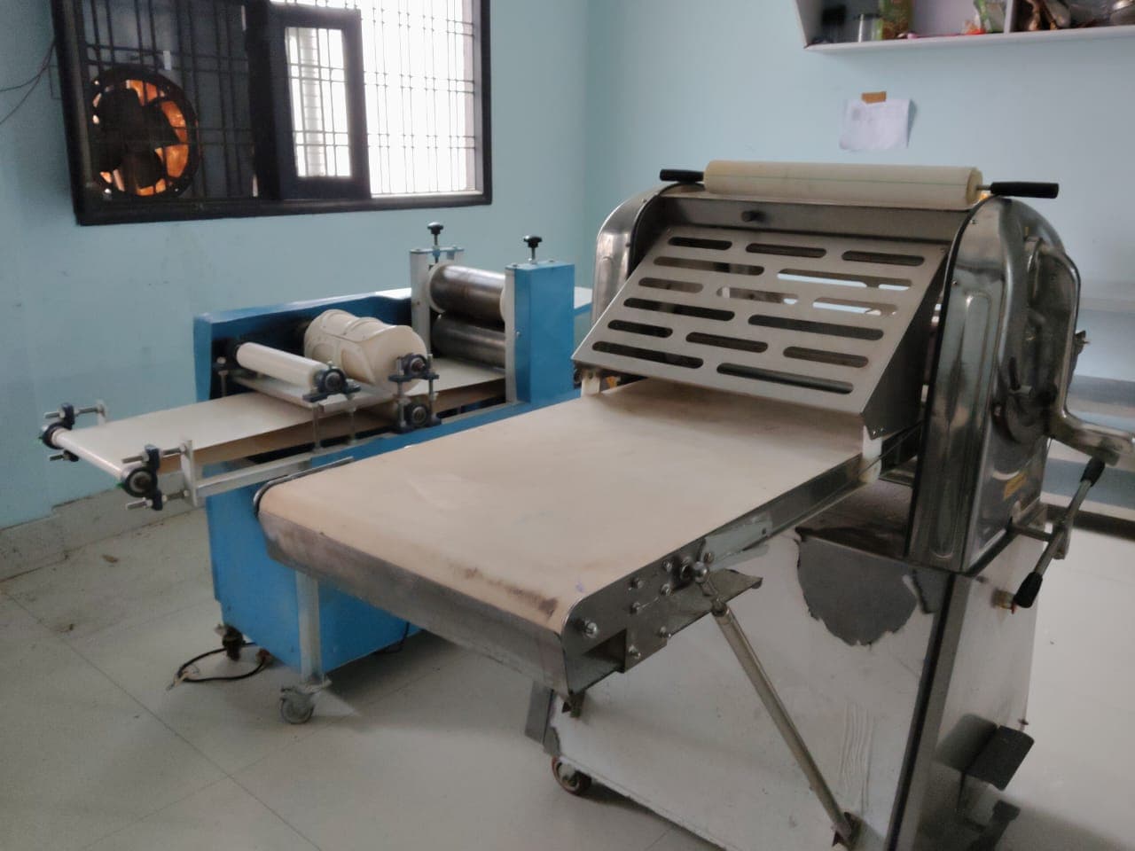 Industrial baking ovens