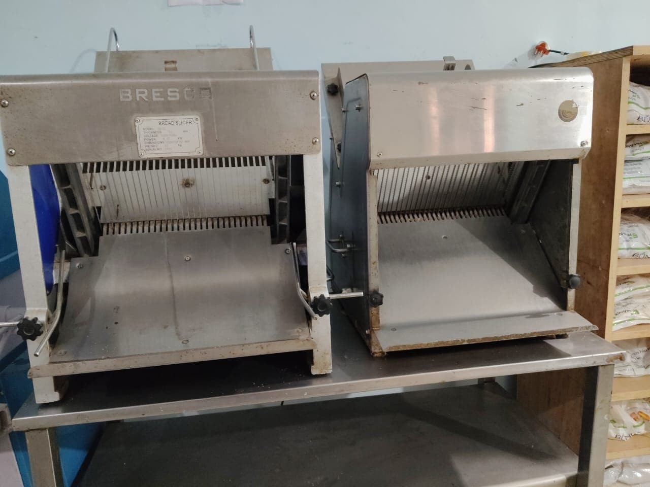 Industrial baking ovens
